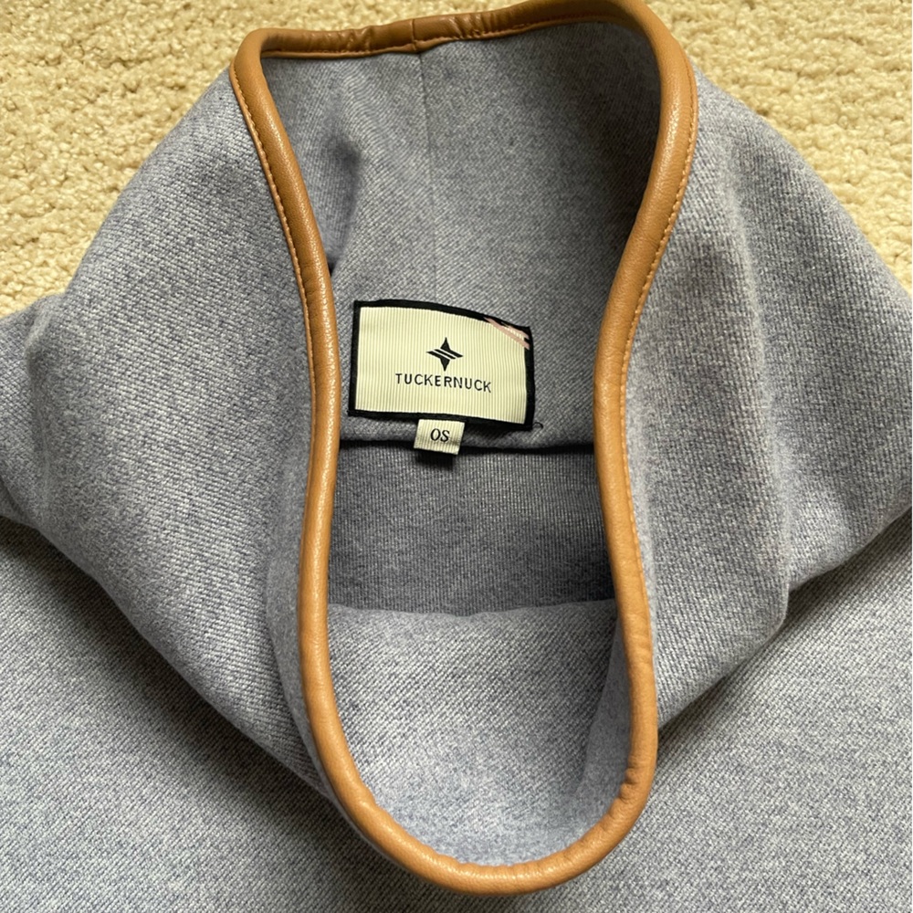 Tuckernuck Heather Gray Poncho with Leather Camel Trim
